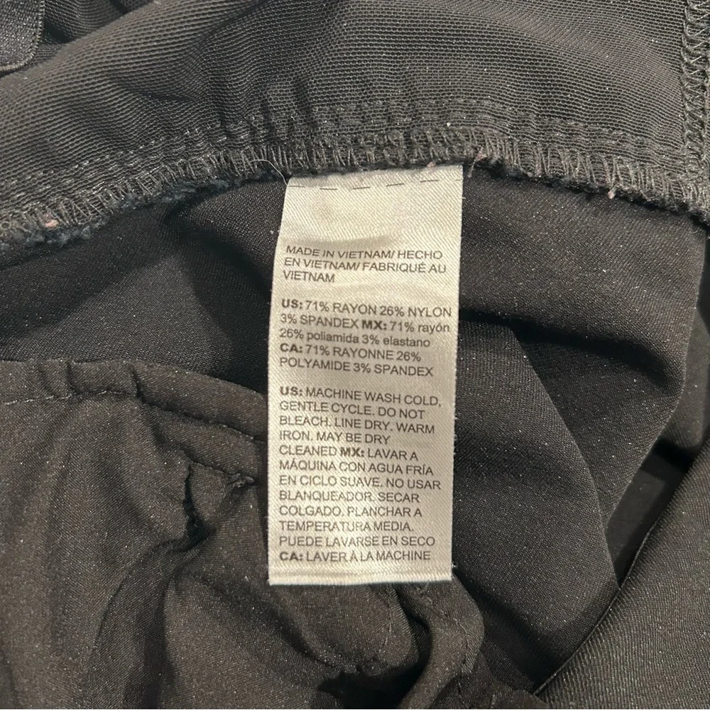 Chico's - Pull Ons - Black High Rise Cropped Ankle Pants 3R/16R - Picture 10 of 11